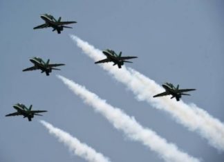 Spectacular Air Show adds colours to Pakistan’s Independence Day celebrations